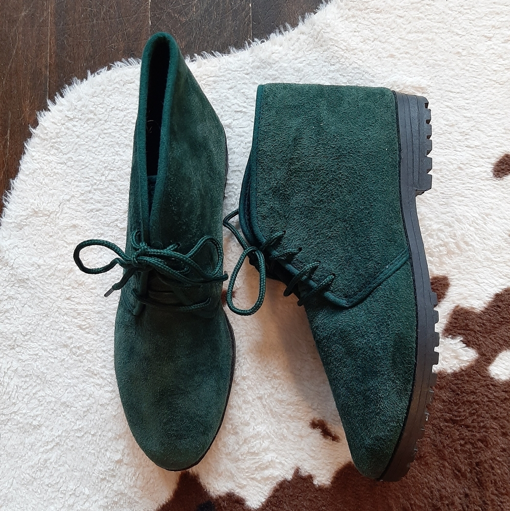 GREEN suede boots